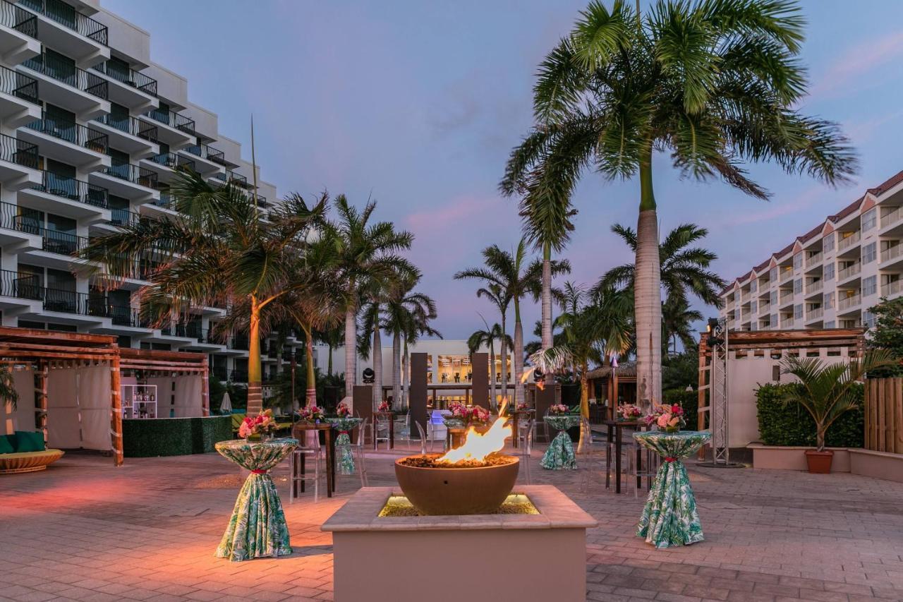 Aruba Marriott Resort & Stellaris Casino Palm Beach Exterior photo